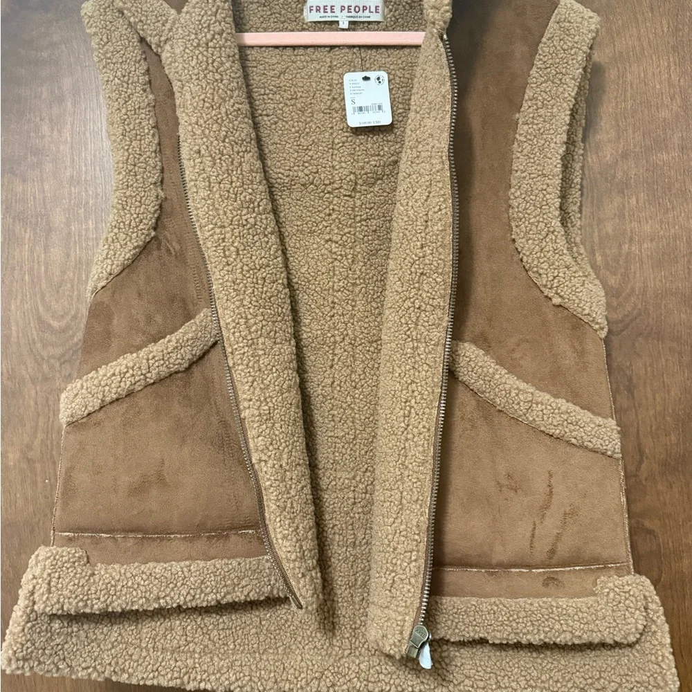 NWT- Free People Suede Sherpa Hooded Vest - Picture 4 of 9